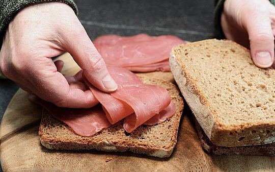 ham-01724705272.jpg